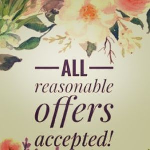 All reasonable offers accepted! 🌺